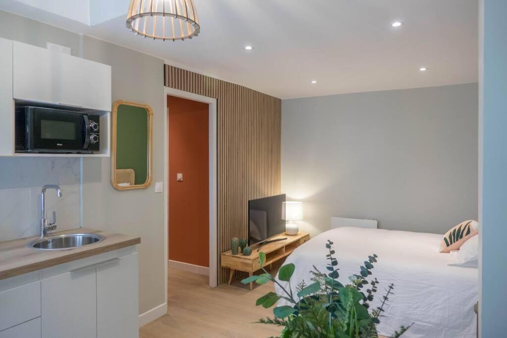 Bel Appartement Idealement Situe オルレアン エクステリア 写真