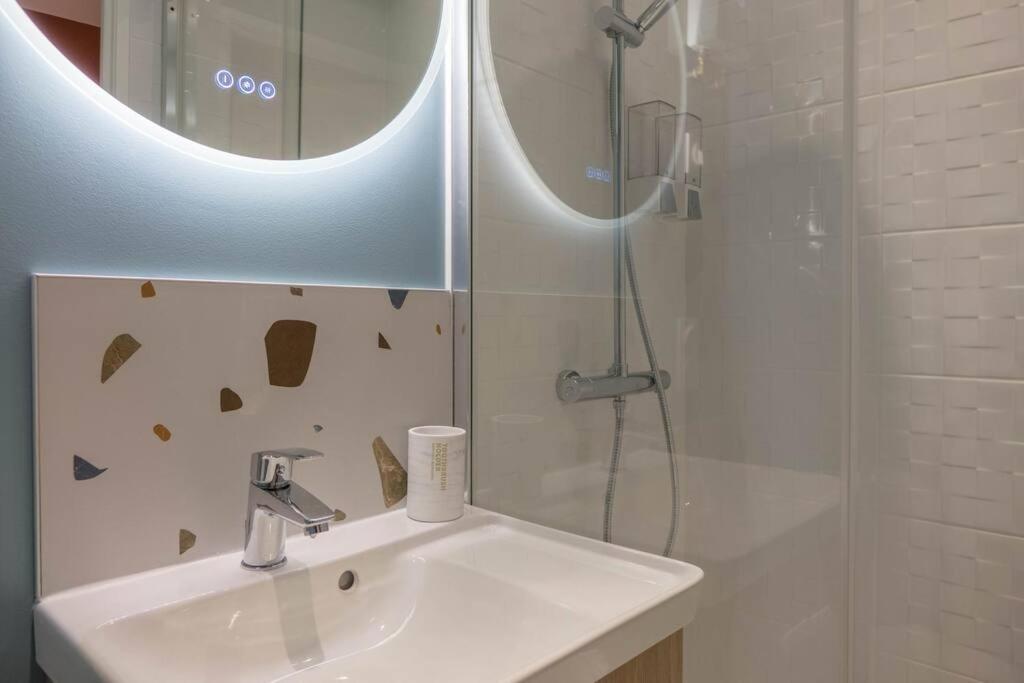 Bel Appartement Idealement Situe オルレアン エクステリア 写真
