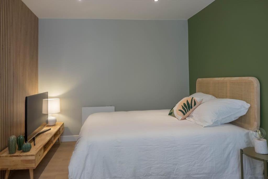 Bel Appartement Idealement Situe オルレアン エクステリア 写真